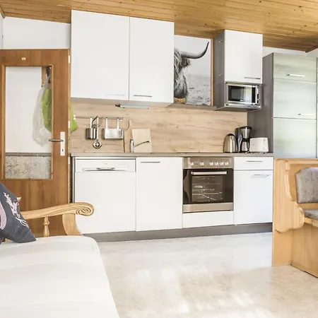 Eisenhut By Interhome Apartmán