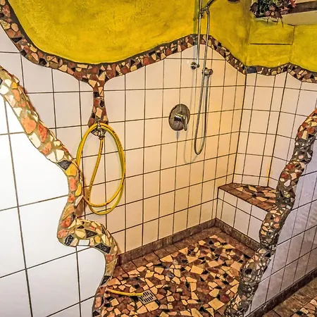 Eisenhut By Interhome